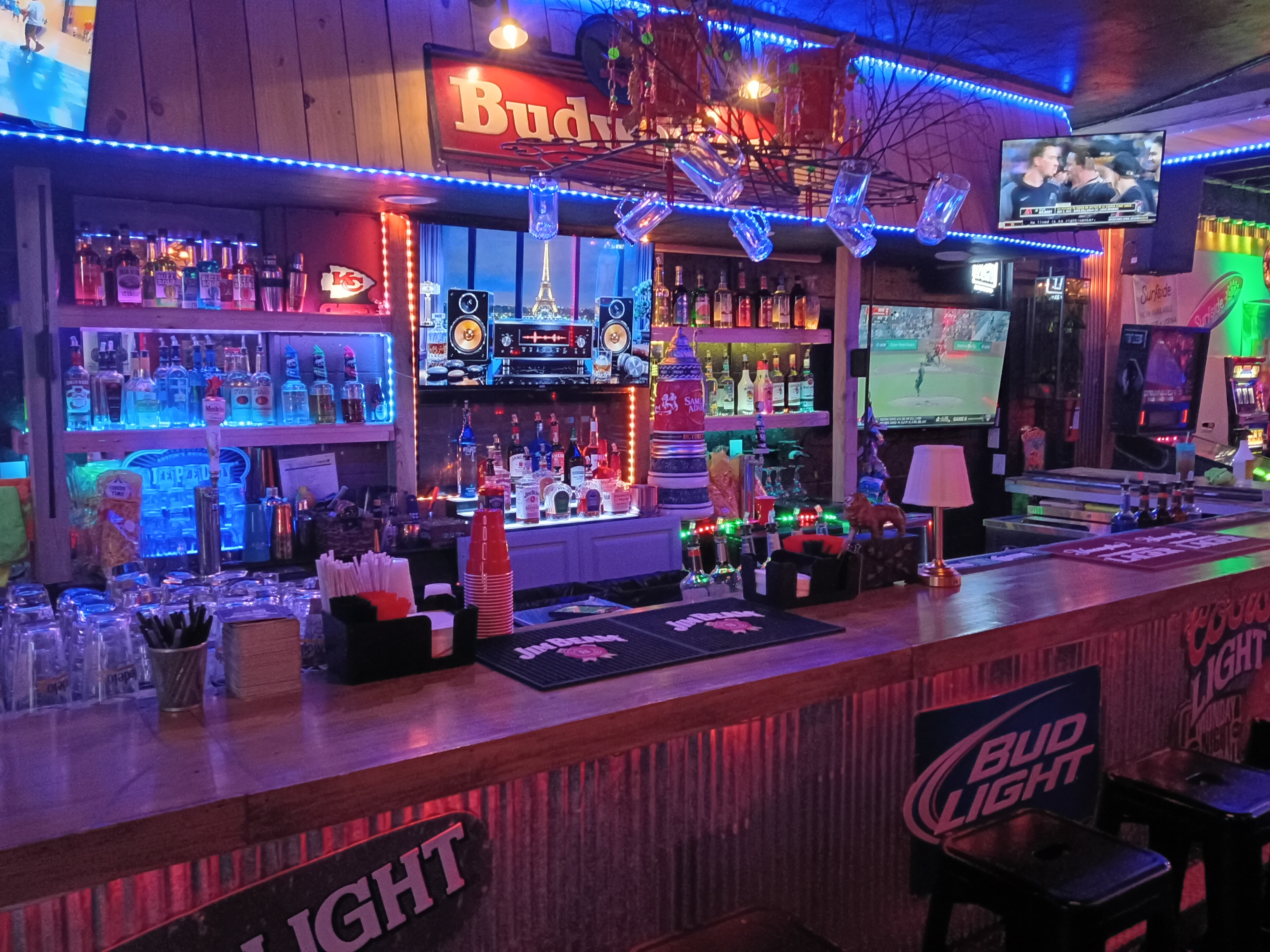 Moonshine Sports Lounge Experience